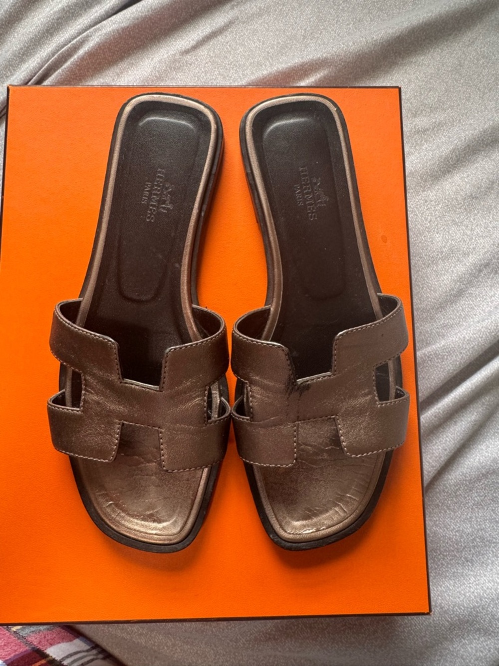 Authentic Hermes Oran Sandals - Picture 2 of 10